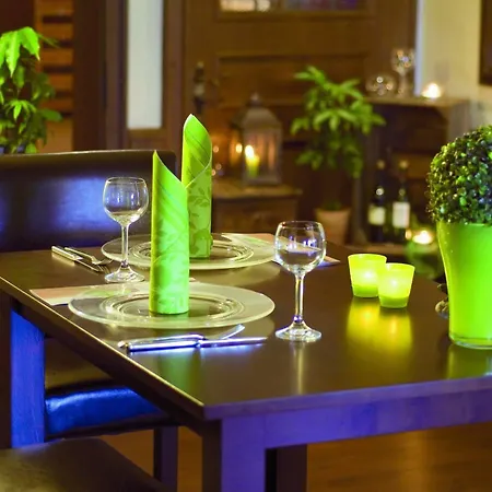 Buescher's Und Restaurant 3*