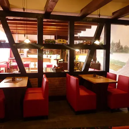 Buescher's Und Restaurant 3*